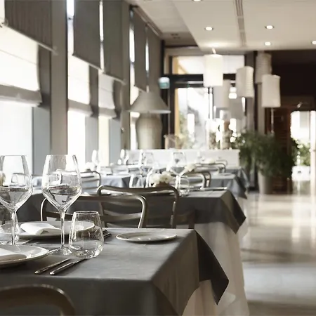 グランド デ ラ ヴィル ホテル