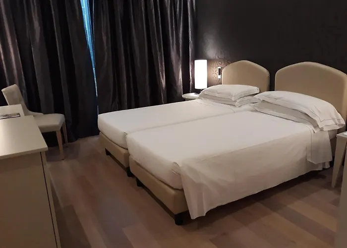 Grand De La 5* Parma