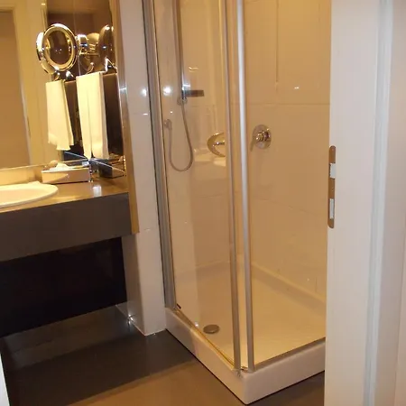 Grand De La Hotel 5*