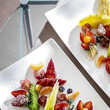 Grand De La 5* Parma