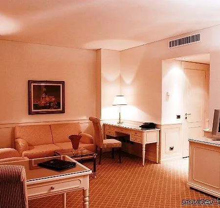 Grand De La Hotel Parma