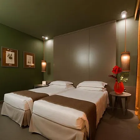 Grand De La 5* Parme