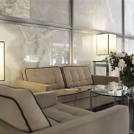 Hotel Grand De La 5*