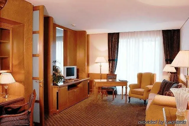 호텔 Grand De La 5*